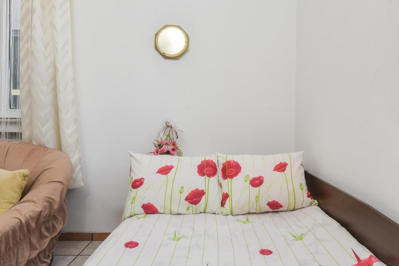 Historical Lion'S Bridge 1-Bedroom Apartment By Flat Mаnager Sófia Exterior foto